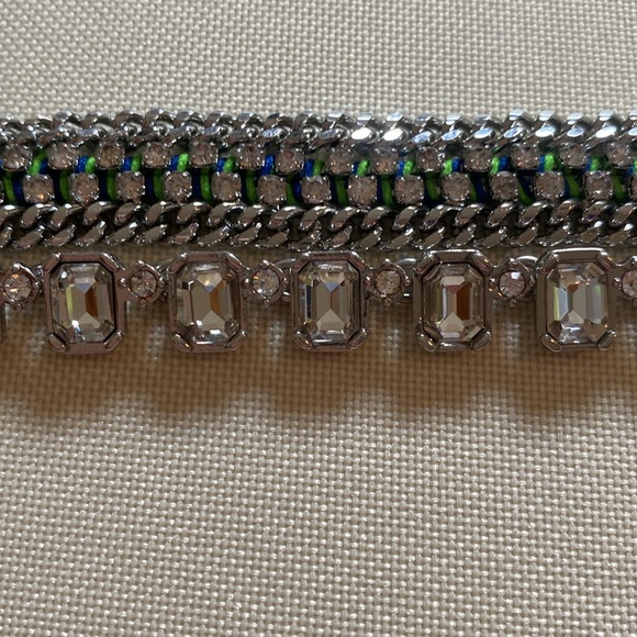 Women’s Ann Taylor bracelet with bar & loop close silvertone diamond color - Picture 4 of 9